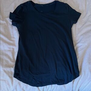 Lululemon Love Women's Black Scoop Neck T-Shirt Size 6